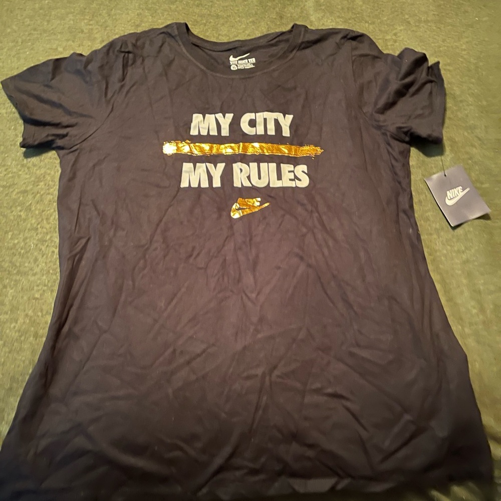 New Nike t-shirt
